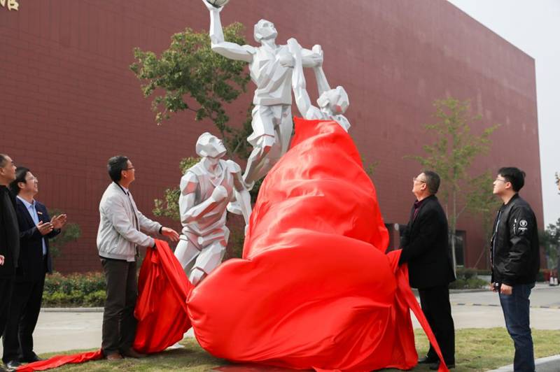 //news.xinggaochao.net/__local/9/34/8A/5950AA8388A9D1C93281839B00F_F74C75D7_13EC1.jpg