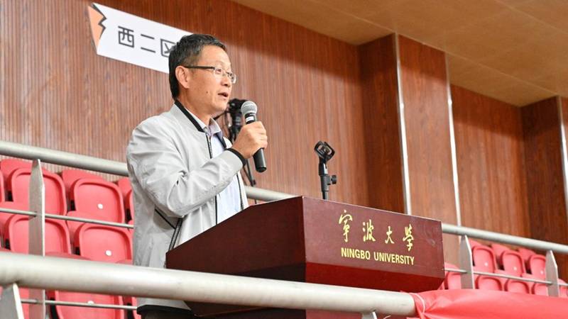 //www.xinggaochao.net/__local/6/E6/1E/B6ADAC26FC03BFAAC847EDCD272_DDC230A3_1205C.jpg